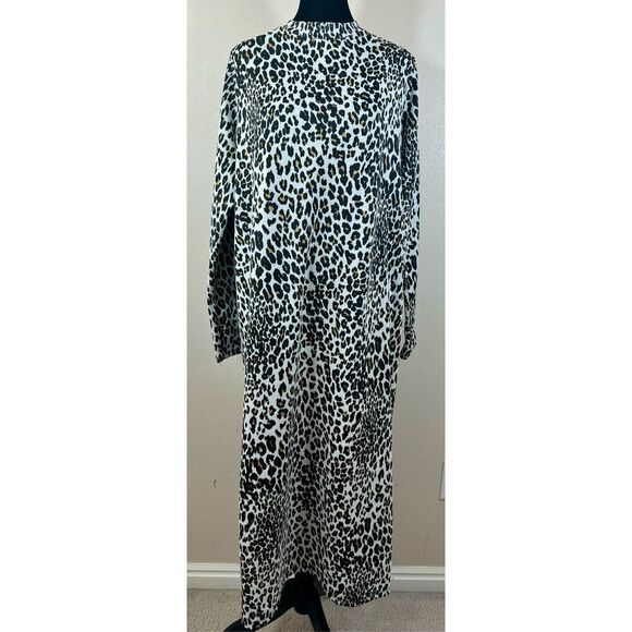 ASOS Long Sleeve Cheetah Print Lightweight Sweater Midi Dress Women's 12 - Picture 1 of 9